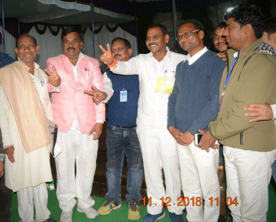 छिंदवाड़ा जिला के सातों विधानसभा सीटों पर कांग्रेस ने किया कब्जा, कांग्रेसियों ने मनाया जीत का जश्न | New India Times