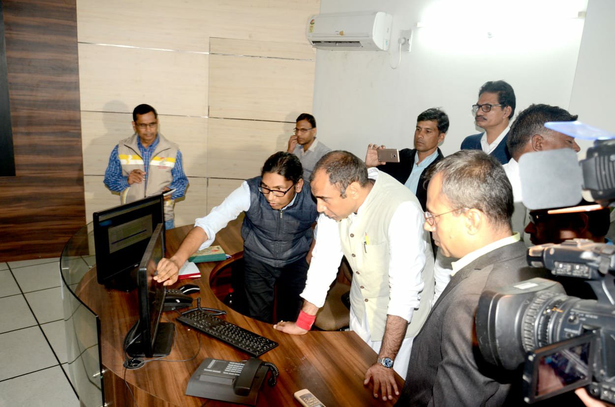 ऊर्जा मंत्री प्रियव्रत सिंह ने गोविंदपुरा स्थित विद्युत सब-स्टेशन का किया औचक निरीक्षण | New India Times