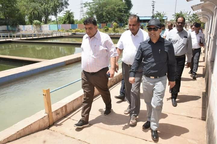 ग्वालियर कलेक्टर श्री अनुराग चौधरी ने नगर निगम के मोती झील एवं तिघरा फ़िल्टर प्लांट का किया निरीक्षण | New India Times