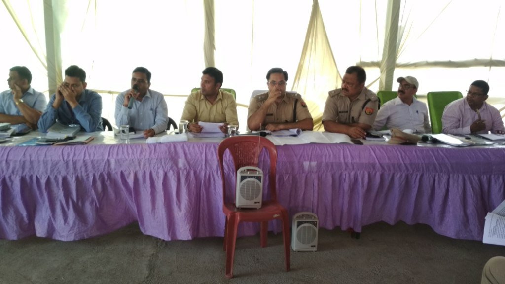 गल्ला मण्डी में पुलिस अधीक्षक ने की अधिकारियों के साथ बैठक | New India Times