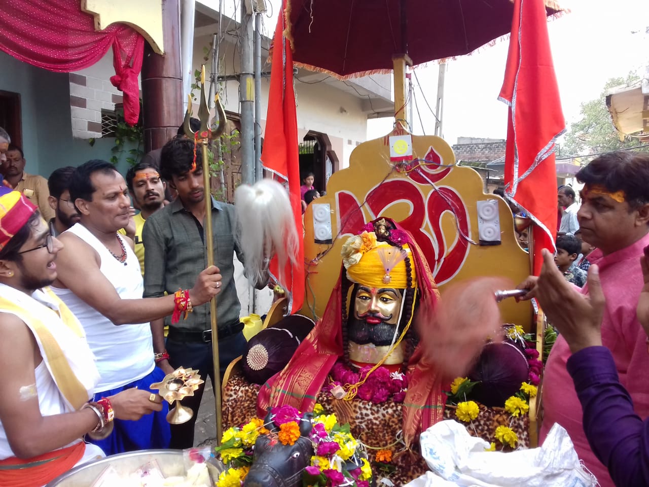 हजारों श्रध्दालुओं की उपस्थित में राजाधिराज महाराज बाबा भोलेनाथ ने किया नगर भ्रमण | New India Times