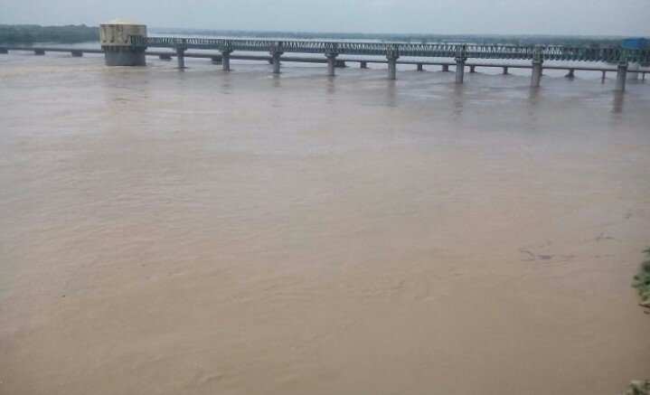 चंबल नदी का जल स्तर बहुंचा खतरे के निशान के करीब, अलर्ट जारी | New India Times