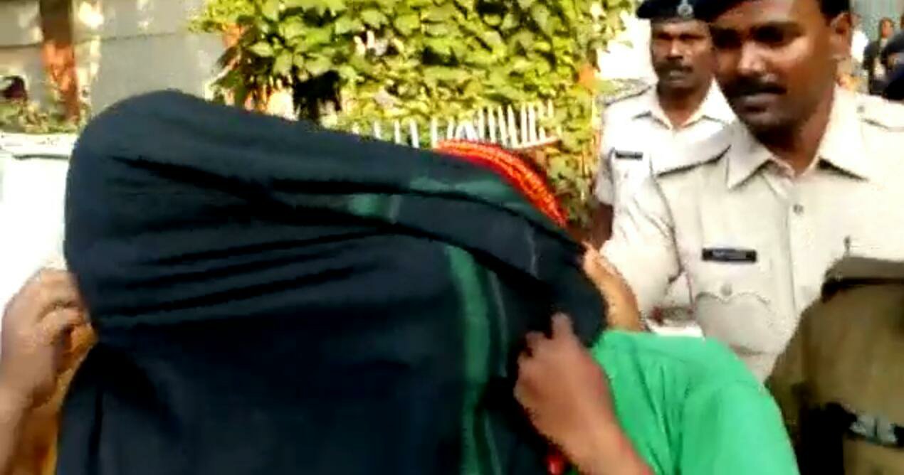 भागलपुर जिला पुलिस ने कुख्यात नक्सली रंजन बिंद सहित कई बदमाशों को किया गिरफ्तार | New India Times