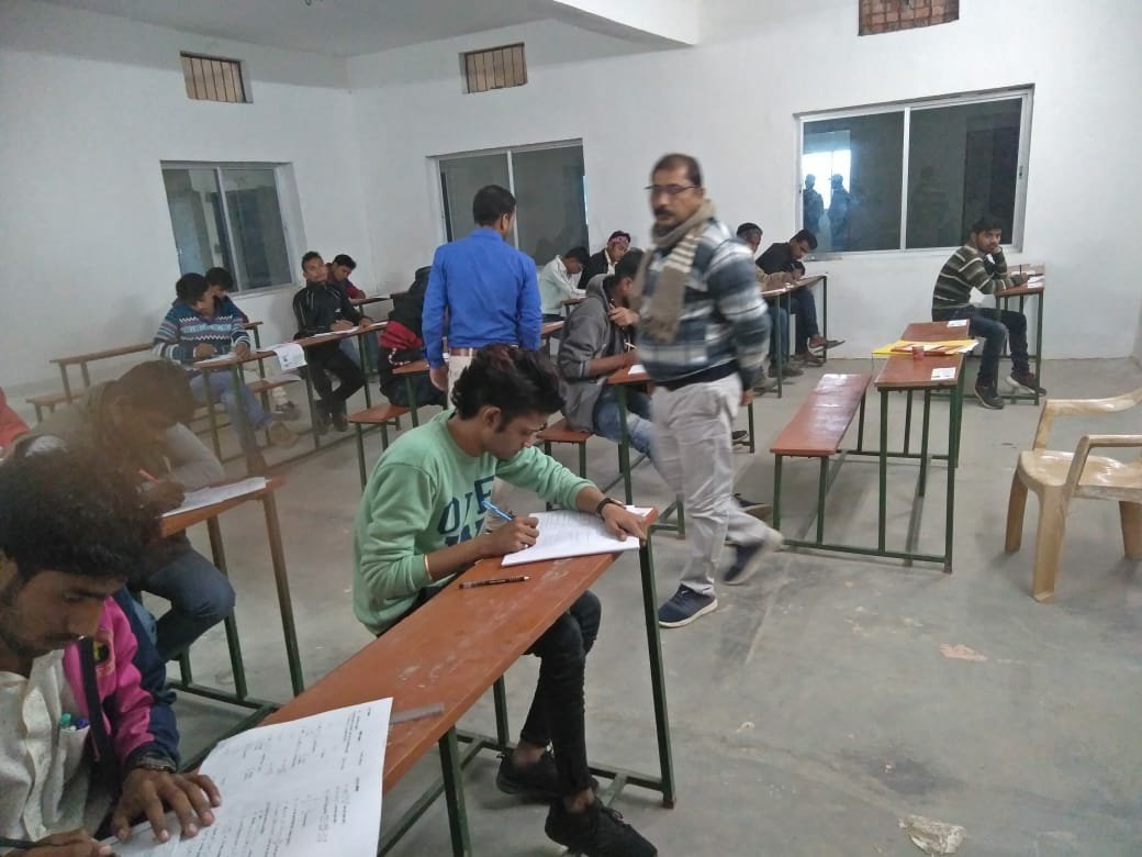 सोनभद्र में पॉलिटेक्निक परीक्षा- 2019 के प्रथम दिन 241 परिक्षार्थियों में से 167 प्रशिक्षार्थी रहे उपस्थित | New India Times
