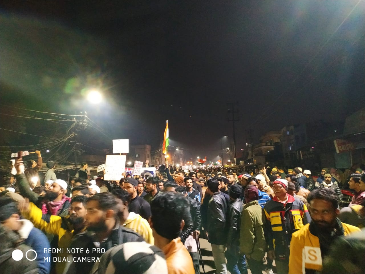 एनआरसी एवं सीएए कानून के खिलाफ भोपाल में उमड़ा जन सैलाब, शांतिपूर्वक निकाली गई रैली | New India Times