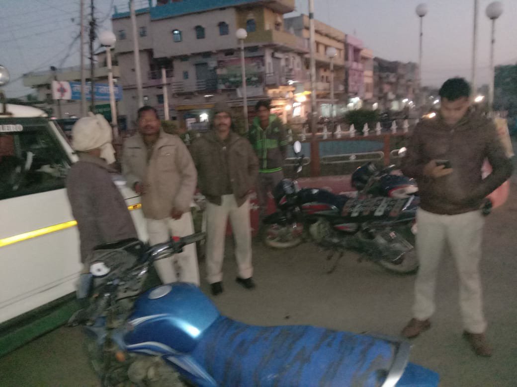 शाराब के नशे गाड़ी चलाने व यातायात नियमों का उल्लंघन करने वाले चालकों के खिलाफ पुलिस ने की कार्रवाई | New India Times