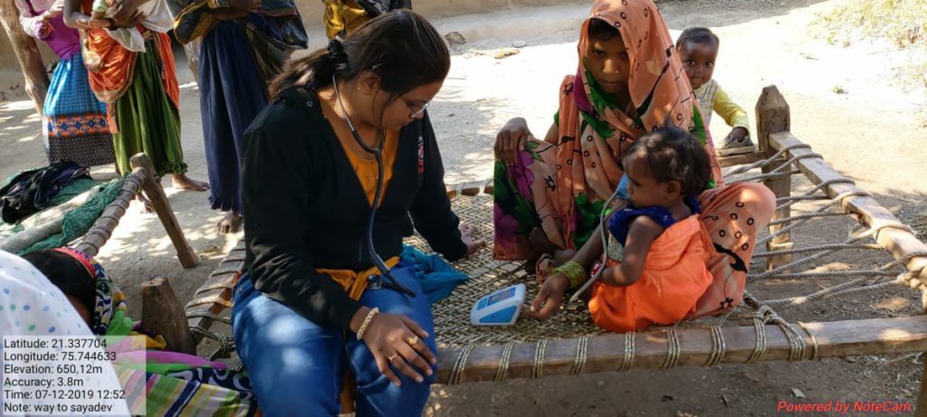 भारत में पोलियो उन्मूलन मुहिम के तहत करोड़ों बच्चों को दी गई पोलियो की खुराक, सातपुड़ा पहाड़ियों में बसे आदिवासी बच्चों को भी मिले दो बूंद जिंदगी के | New India Times