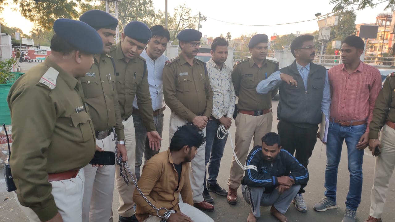 पिपलानी पुलिस ने मादक पदार्थ तस्कर एवं शातिर ट्रैक्टर चोर को गिरफ्तार कर लाखों का माल किया बरामद | New India Times
