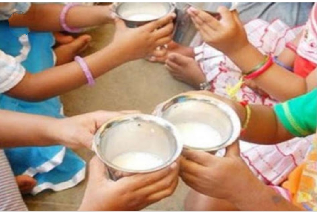 जनसामान्य की घर पहुंच सुविधा हेतु सुबह एवं शाम के दूध वितरण कार्य का समय निर्धारित | New India Times