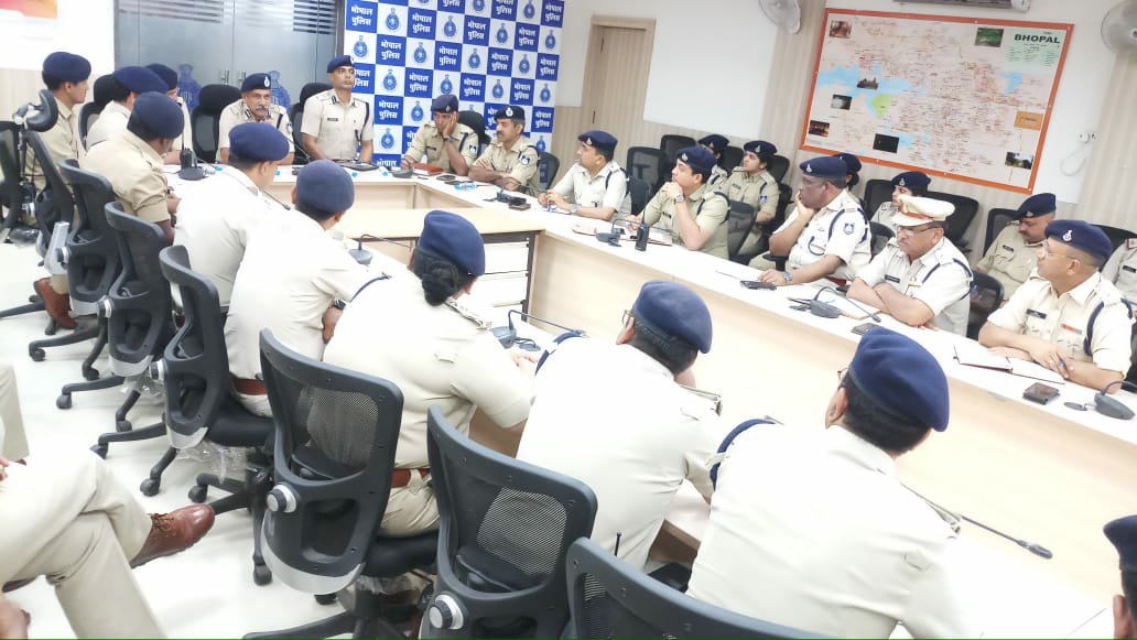 विधानसभा सत्र के दौरान सुरक्षा व्यवस्था के मद्देनजर पुलिस अधिकारियों की बैठक सम्पन्न | New India Times