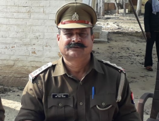 घूसखोरी के पाठ पढ़ाने वाले थानेदार को पुलिस अधीक्षक ने किया निलंबित | New India Times