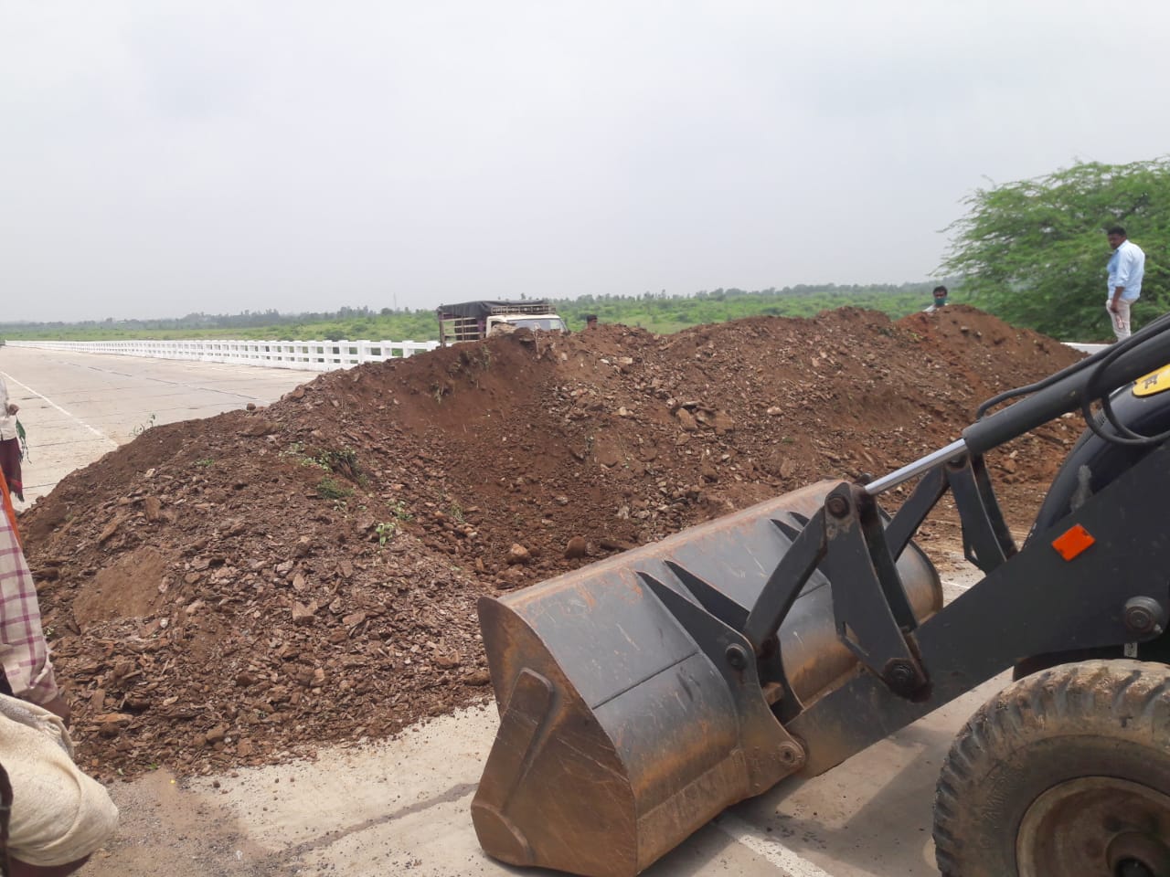 प्रशासनिक अमला आया हरकत में, गुजरात- राजस्थान सीमा सील | New India Times