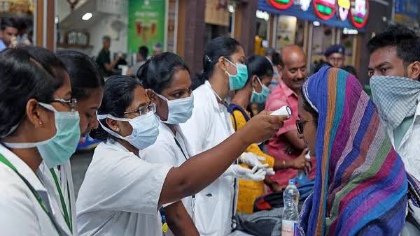 ग्वालियर शहर में कोरोना संक्रमण की दूसरी लहर के संकेत मिलना हो गए हैं शुरू | New India Times