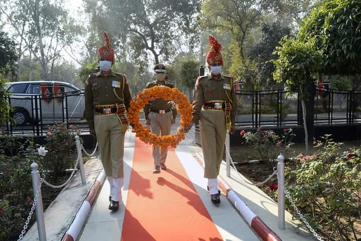 सीमा सुरक्षा बल अकादमी टेकनपुर में बीएसएफ का मनाया गया 56वां स्थापना दिवस | New India Times