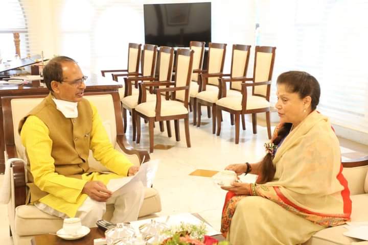 मुख्यमंत्री श्री शिवराज सिंह चौहान की मंत्रियों से चाय पर अब प्रतिदिन होगी चर्चा | New India Times