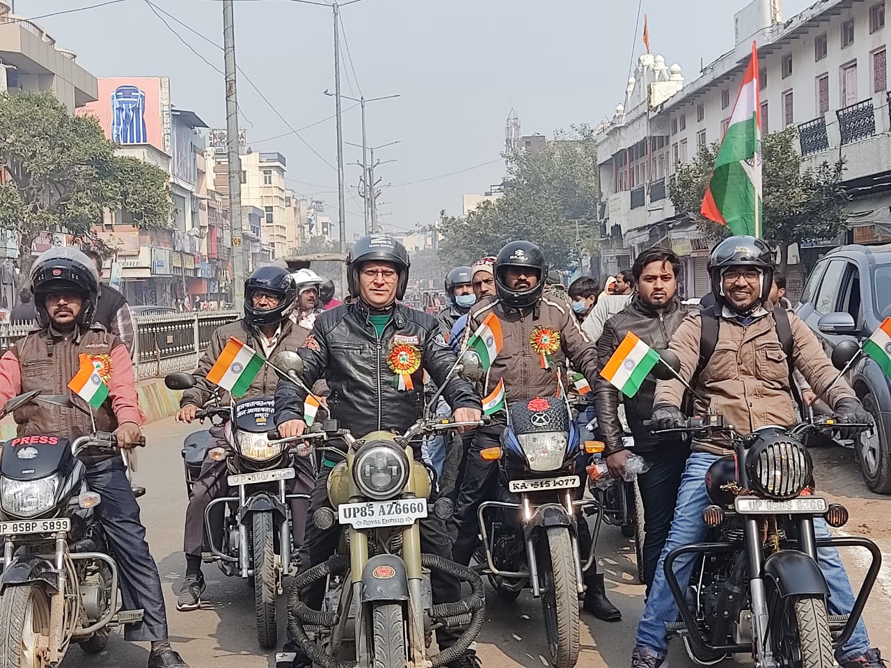गणतंत्र दिवस पर ब्रज यातायात एवं पर्यावरण जन जागरूकता समिति उत्तर प्रदेश द्वारा मथुरा महानगर में निकाली गई बाइक रैली | New India Times