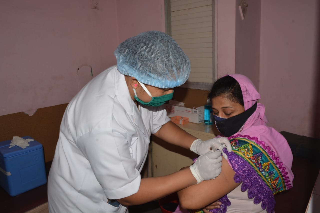 बोहरा समाज के दो दिवसीय वैक्सीनेशन का प्रथम चरण संपन्न | New India Times