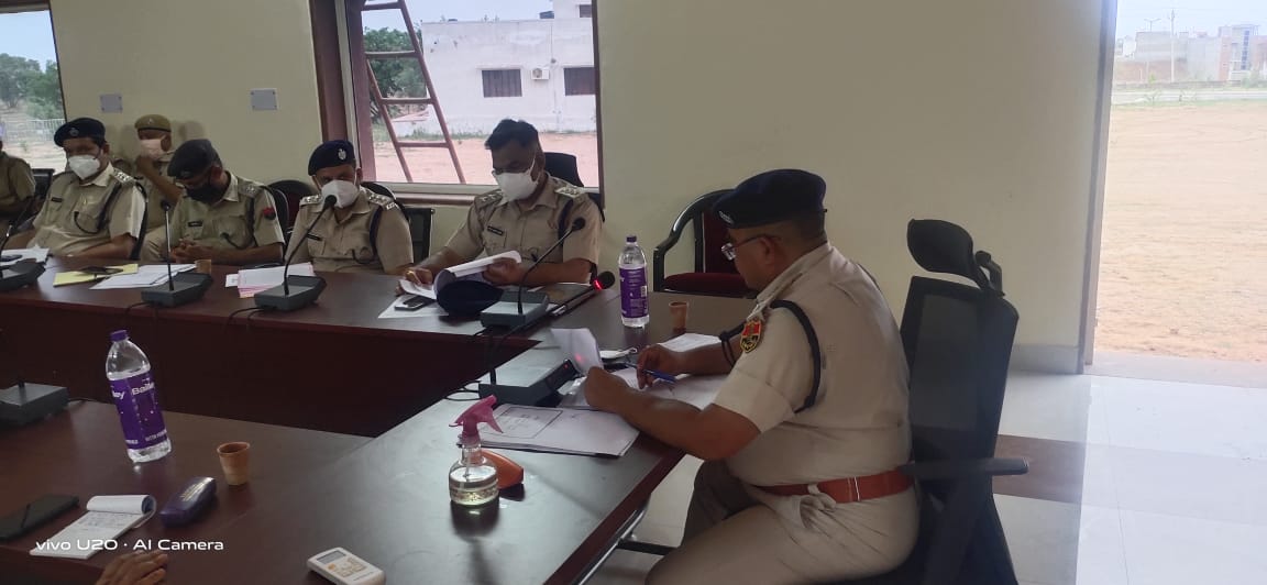 पुलिस अधीक्षक केसर सिंह शेखावत ने जिले के पुलिस अधिकारियों के साथ बैठक की समीक्षा, चक्रवाती तूफान ताऊते (तौकाते) से बनने वाले हालात से निपटने के लिए दिए दिशा- निर्देश | New India Times