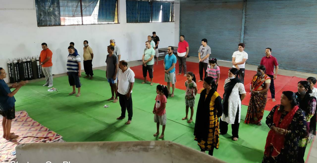 भाजपा नगर मंडल का योगाभ्यास कार्यक्रम हुआ सम्पन्न, योगाभ्यास के पश्चात सभी लोगों को आयुर्वेदिक काढ़ा का हुआ वितरण | New India Times