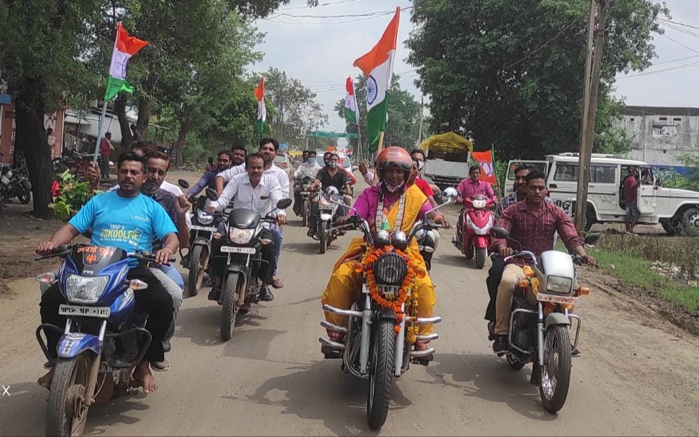 भाजपा देवरी मंडल ने किया तिरंगा यात्रा का स्वागत | New India Times