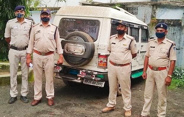 हजारों रूपये की अवैध शराब के साथ दो आरोपी गिरफ्तार, पुलिस कार्रवाई से शराब माफियाओं में मचा हड़कंप | New India Times