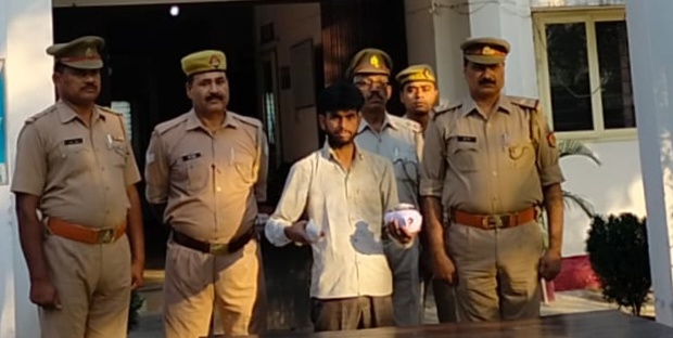 बरेली जनपद का तस्कर विपिन कुमार एक करोड़ 10 लाख रुपये की अफीम के साथ हुआ गिरफ्तार | New India Times