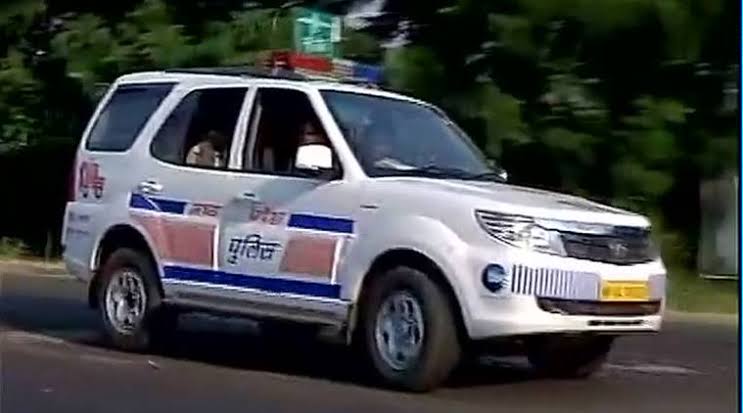 घरेलू विवाद के चलते युवक ने पी डाई, डायल-100 पुलिस द्वारा उपचार हेतु पहुंचाया गया जिला चिकित्सालय | New India Times