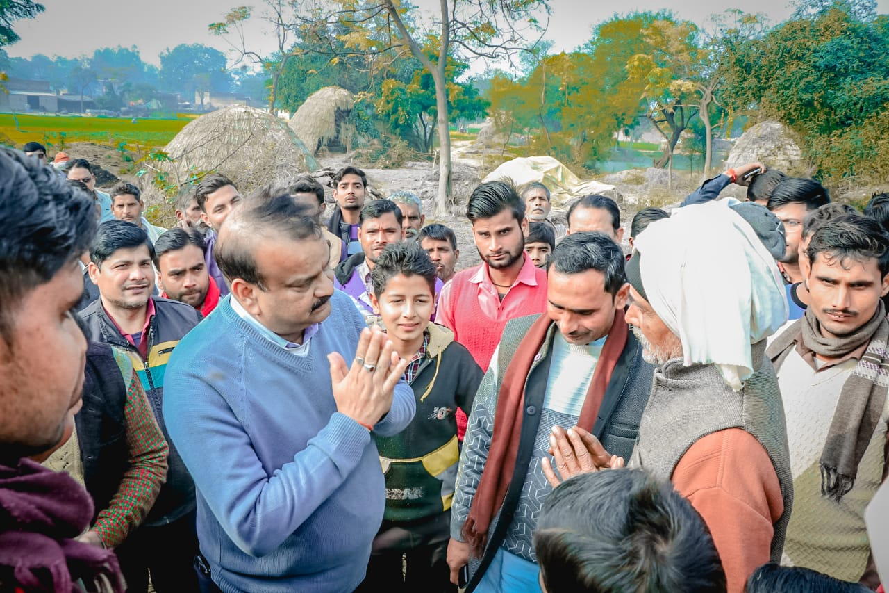 कटरा विधानसभा प्रत्याशी राजेश यादव ने जनसंपर्क कर मांगा समर्थन | New India Times