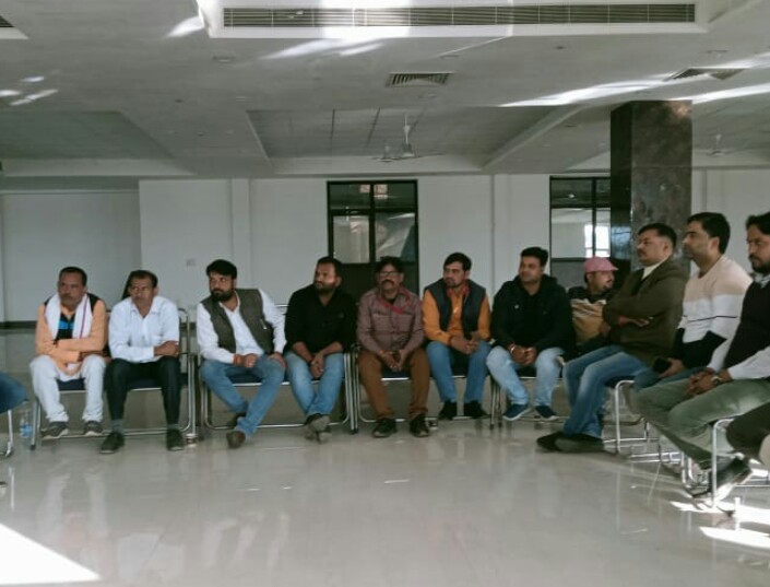ब्राह्मण समाज के सदस्यों की बैठक सम्पन्न | New India Times