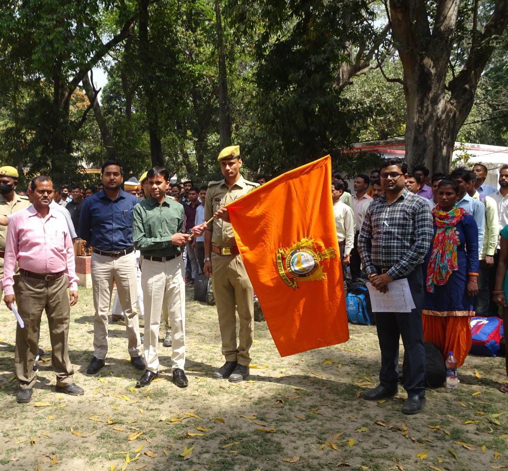 338 आपदा मित्र प्रशिक्षण के लिए लखनऊ रवाना, 12 दिवसीय आवासीय प्रशिक्षण लेंगे आपदा मित्र | New India Times