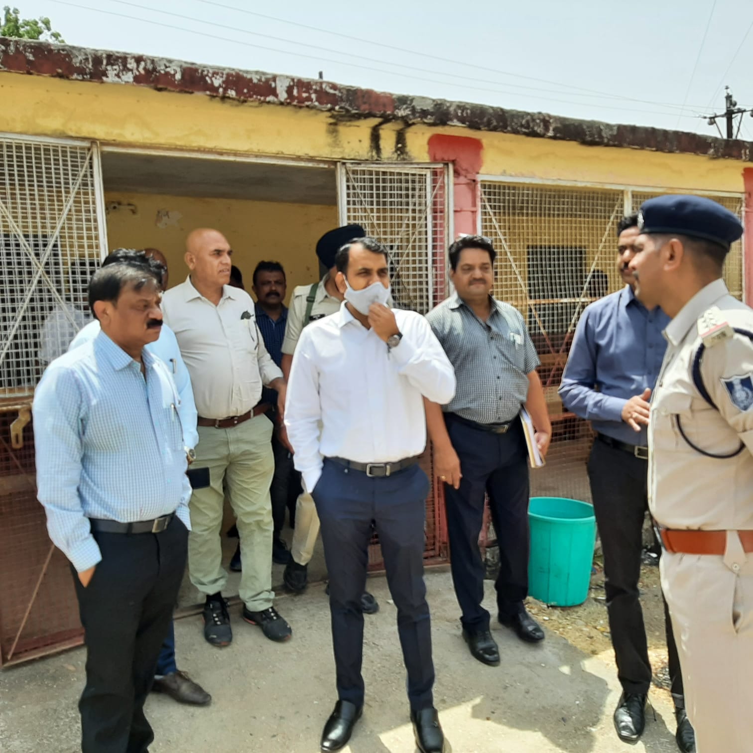 पंचायत आम निर्वाचन के परिप्रेक्ष्य में कलेक्टर एवं पुलिस अधीक्षक द्वारा मेघनगर विकास खण्ड की व्यवस्थाओं का लिया गया जायजा | New India Times