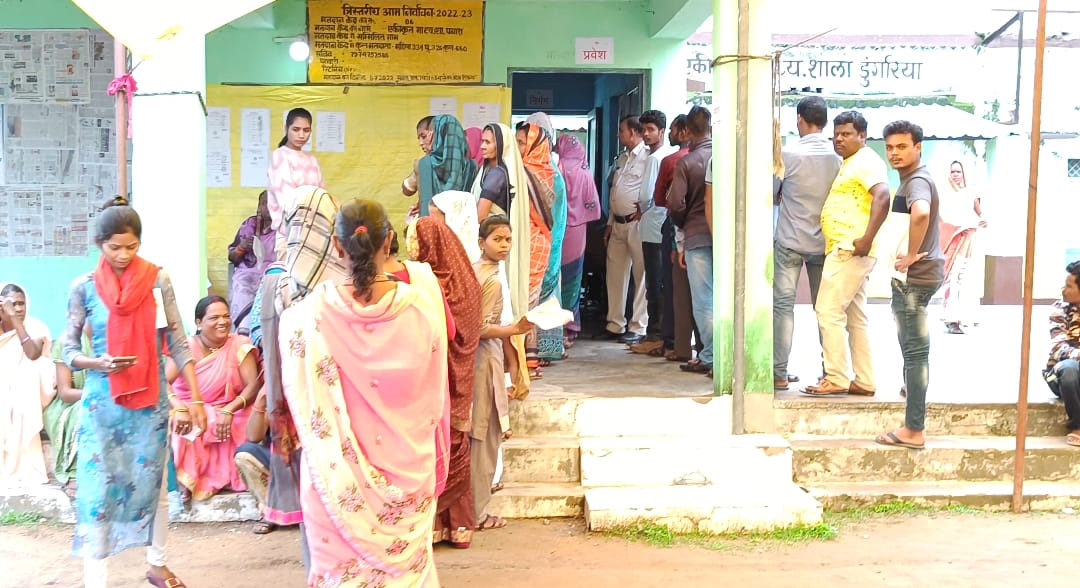 मतदान कर जनता ने बनाई गांव की सरकार, काम को लेकर आखिर कौन उतरेगा खरा | New India Times