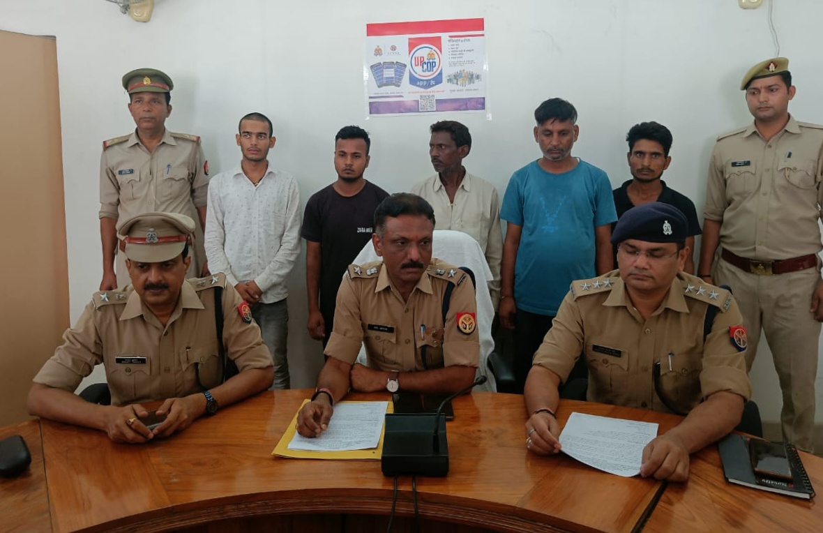 करोड़ों रुपए की साइबर ठगी करने वाले साइबर ठग गिरोह का हुआ खुलासा, बिहार के जालसाजों सहित 5 शातिर साइबर अपराधियों पुलिस ने किया गिरफ्तार | New India Times