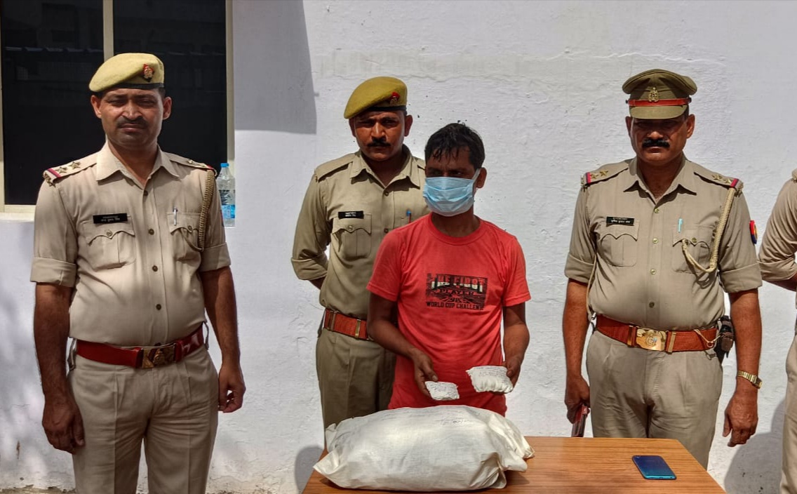 मादक तस्कर गिरफ्तार, दो करोड़ रुपए का चरस व गांजा बरामद | New India Times