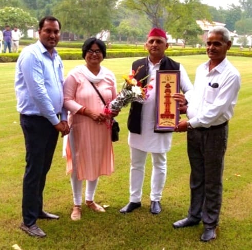 अखिल भारतीय यादव महासभा द्वारा उत्तर प्रदेश के पूर्व मुख्यमंत्री व सपा मुखिया अखिलेश यादव का किया गया स्वागत | New India Times