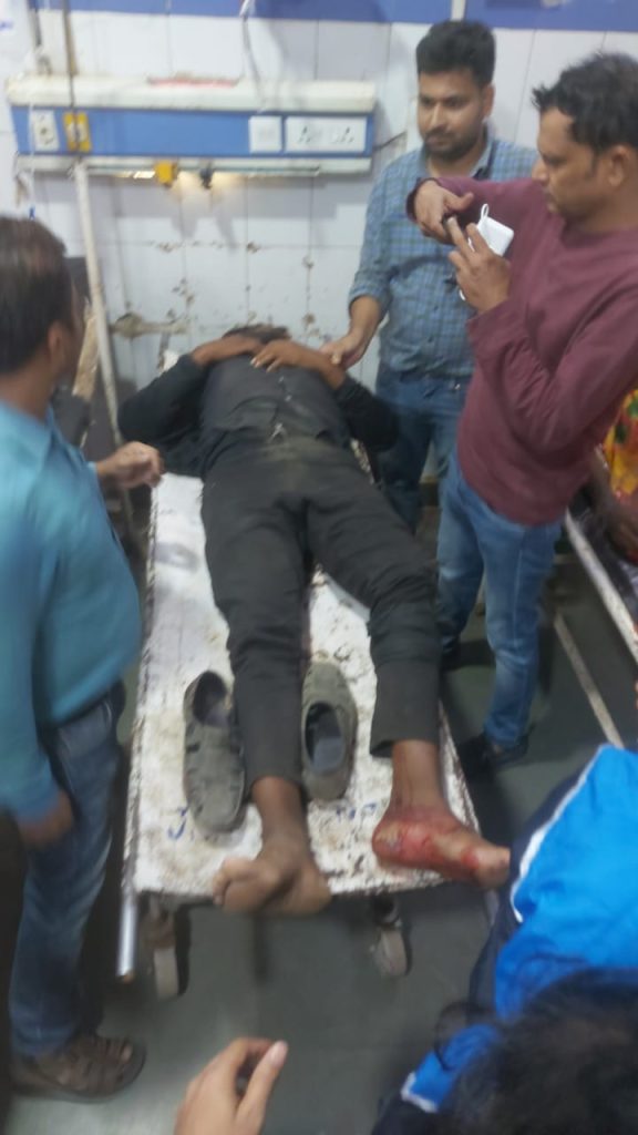 पुलिस एनकाउंटर में इनामी कुख्यात डकैत को पैर में लगी गोली, हथियार सहित किया गया गिरफ्तार | New India Times