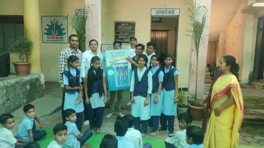 रोटरी क्लब बुरहानपुर द्वारा नगर की शनवारा शासकीय हाई स्कूल में वाटर फ़िल्टर प्रदान कर किया गया लोकार्पित | New India Times