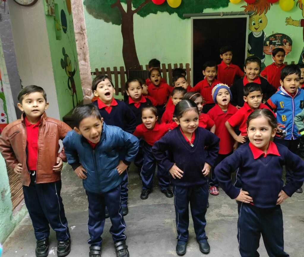 अमन की नगरी झांसी में ज़ाएलो किड्स स्कूल दरिगरान में हर्षोल्लास के साथ मनाया गया क्रिमस्मस डे | New India Times