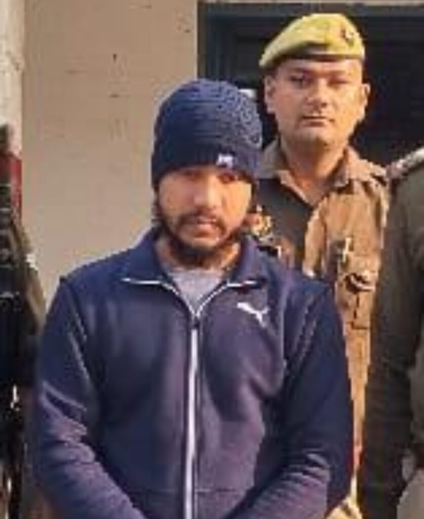 क्रेडिट कार्ड को एक्टिव करने के बहाने लाखों की ठगी करने वाले आरोपी को पुलिस ने किया गिरफ्तार | New India Times