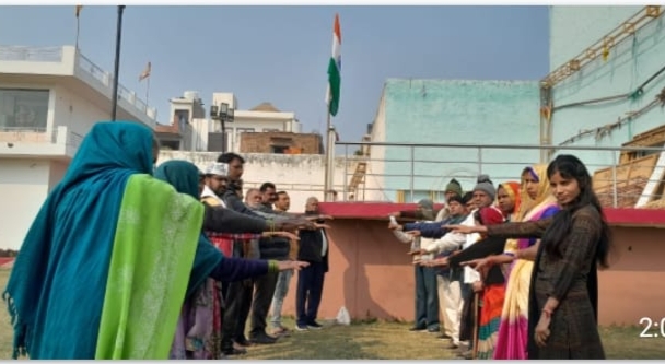 आम आदमी पार्टी ने तिंरगा शाखा लगा लोकतंत्र को मजबूत करने का जनता को दिया मंत्र | New India Times