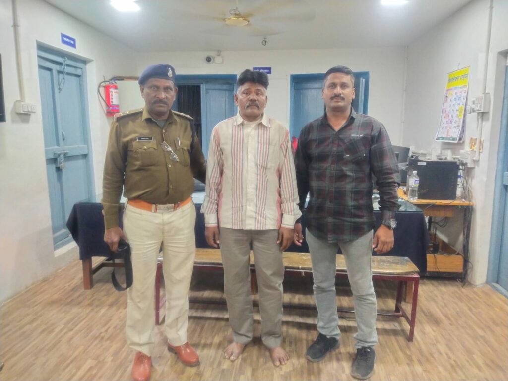 10 वर्ष से फरार चल रहे स्थाई वारंटी को शिकारपुरा पुलिस ने महाराष्ट्र के भुसावल से किया गिरफ्तार | New India Times