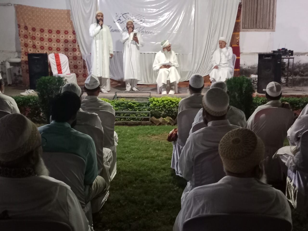 बुरहानपुर में दाऊदी बोहरा समाज ने नवाचार कर मुस्लिम उलेमाओं के लिए हकीमिया स्कूल में आयोजित की इफ़्तार पार्टी | New India Times