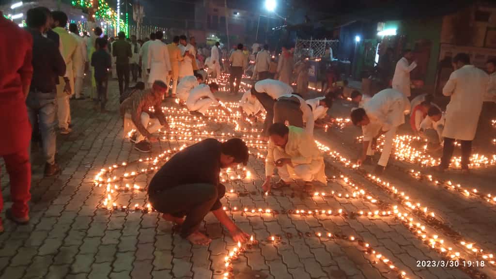 चित्रकूट के गौरव दिवस पर रामनवमी को मनी दीवाली, 11 लाख से अधिक दीपकों से जगमगाया धार्मिक शहर चित्रकूट | New India Times