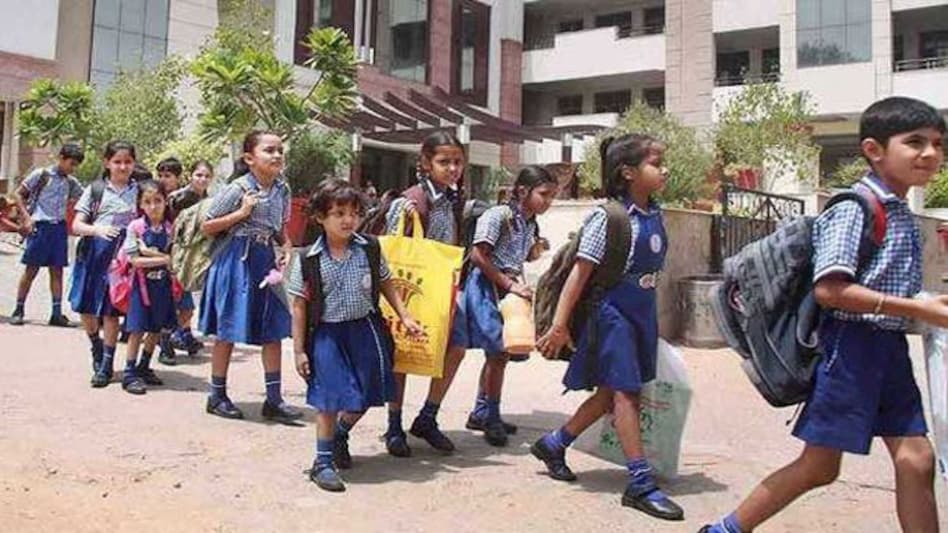 भोपाल में पड़ रही गर्मी को देखते हुऐ कलेक्टर आशीष सिंह ने स्कूलों के समय में परिवर्तन के दिए आदेश | New India Times