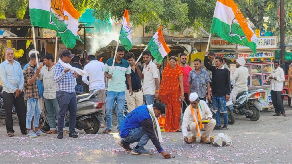 कांग्रेस की ऐतिहासिक जीत का मेघनगर में जश्न, कांग्रेस को मिला प्रचंड बहुमत, 137 का आंकड़ा पार. जुमले बाजों को कर्नाटक की जनता ने नकारा: डॉ विक्रांत भूरिया | New India Times