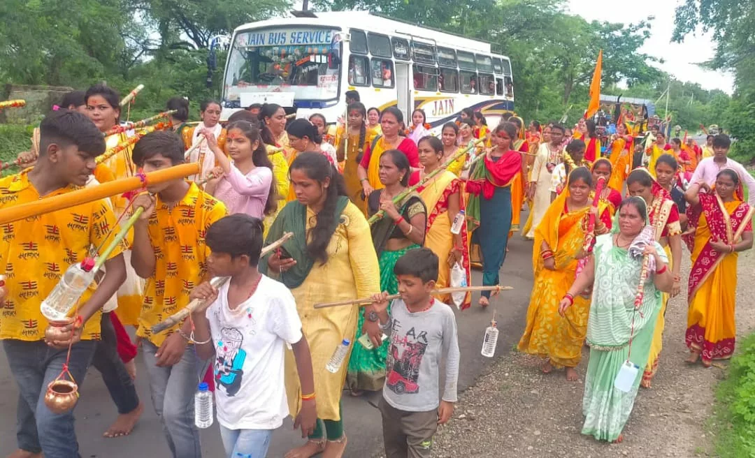 मेघनगर में महिला शक्ति की कावड़ यात्रा रही आकर्षण का केंद्र | New India Times