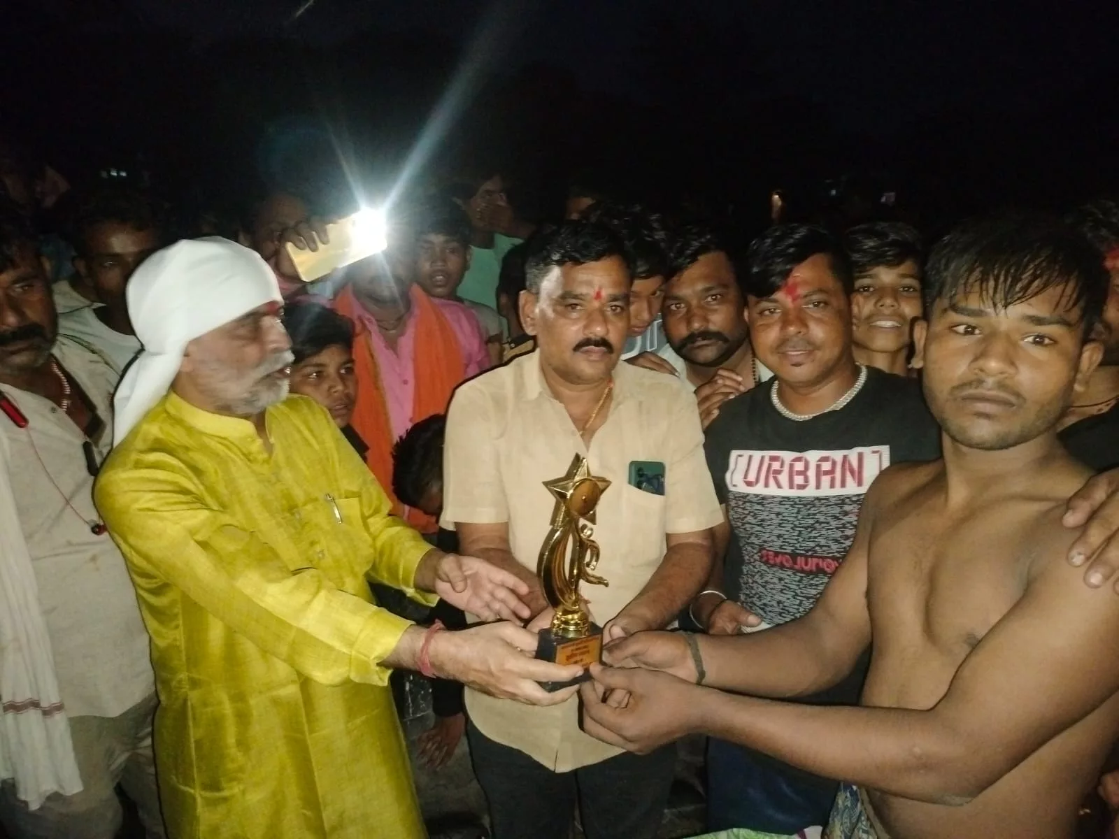 नाग पंचमी पर कुश्ती प्रतियोगिता का हुआ आयोजन, पहलवानों ने दिखाया अपना दम | New India Times