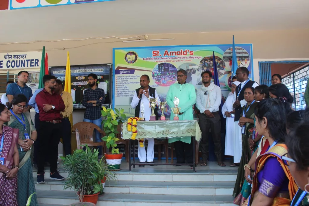 प्रसिद्ध सेंट अर्नोल्ड स्कूल में शिक्षक दिवस शिक्षक और बच्चों ने मनाया सादगी से, क्षेत्रीय विधायक वीरसिंह भूरिया भी पहुंचे सेंट अर्नोल्ड स्कूल बच्चों को दिया आशीर्वाद 2 प्रसिद्ध सेंट अर्नोल्ड स्कूल में शिक्षक दिवस शिक्षक और बच्चों ने मनाया सादगी से, क्षेत्रीय विधायक वीरसिंह भूरिया भी पहुंचे सेंट अर्नोल्ड स्कूल बच्चों को दिया आशीर्वाद | New India Times