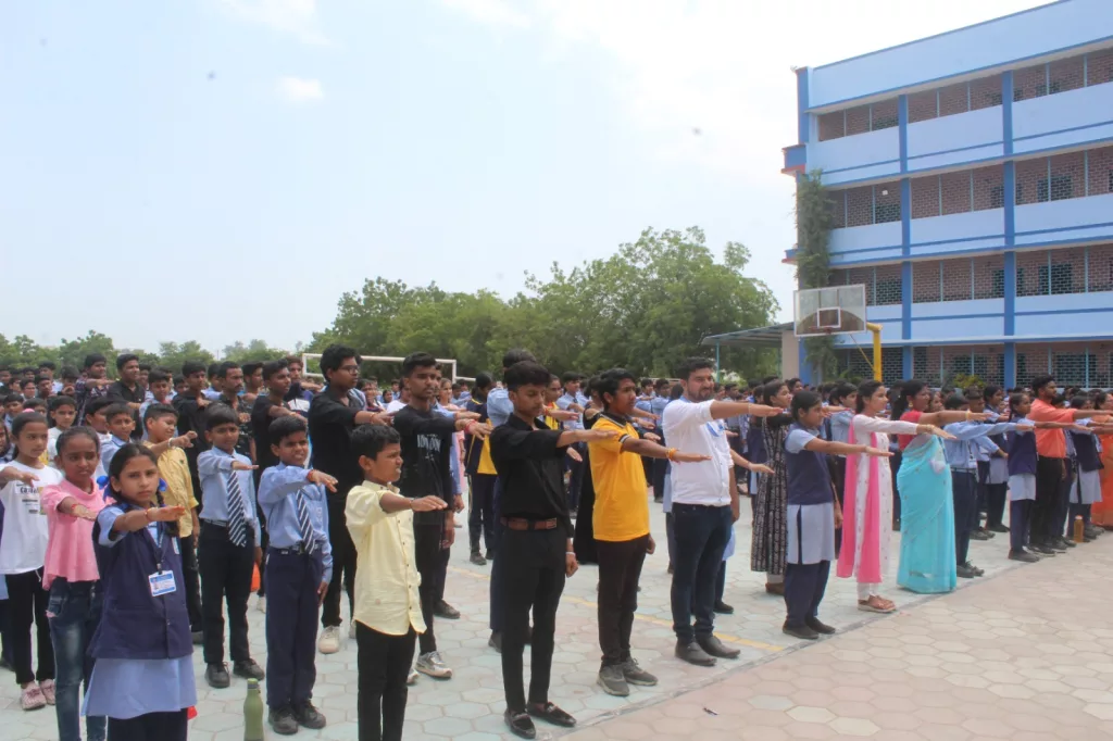 प्रसिद्ध सेंट अर्नोल्ड स्कूल में शिक्षक दिवस शिक्षक और बच्चों ने सादगी से मनाया। क्षेत्रीय विधायक वीरसिंह भूरिया भी पहुंचे सेंट अर्नोल्ड स्कूल बच्चों को दिया आशीर्वाद 4 प्रसिद्ध सेंट अर्नोल्ड स्कूल में शिक्षक दिवस शिक्षक और बच्चों ने सादगी से मनाया। क्षेत्रीय विधायक वीरसिंह भूरिया भी पहुंचे सेंट अर्नोल्ड स्कूल बच्चों को दिया आशीर्वाद | New India Times