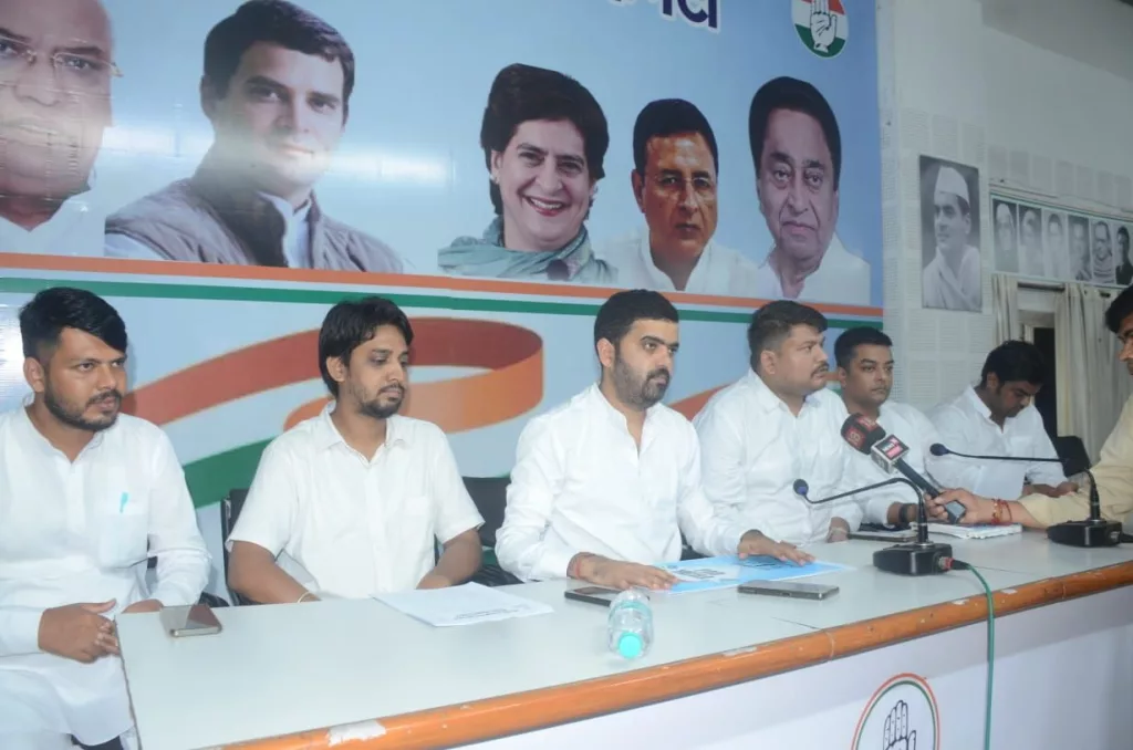 भारतीय युवा कांग्रेस ने किया भारत जोड़ो लीडरशिप प्रोग्राम का शुभारंभ, युवा कांग्रेस की आगामी कार्य योजना ज़ारी 2 भारतीय युवा कांग्रेस ने किया भारत जोड़ो लीडरशिप प्रोग्राम का शुभारंभ, युवा कांग्रेस की आगामी कार्य योजना ज़ारी | New India Times